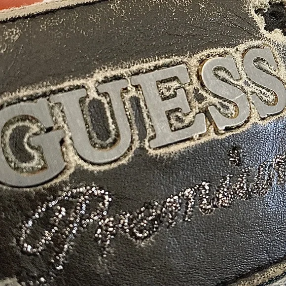 GUESS Premium blue denim studded shorts cutoffs - Picture 9 of 10